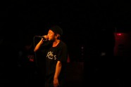 20100328_676444